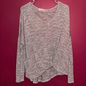 A long sleeve knot shirt